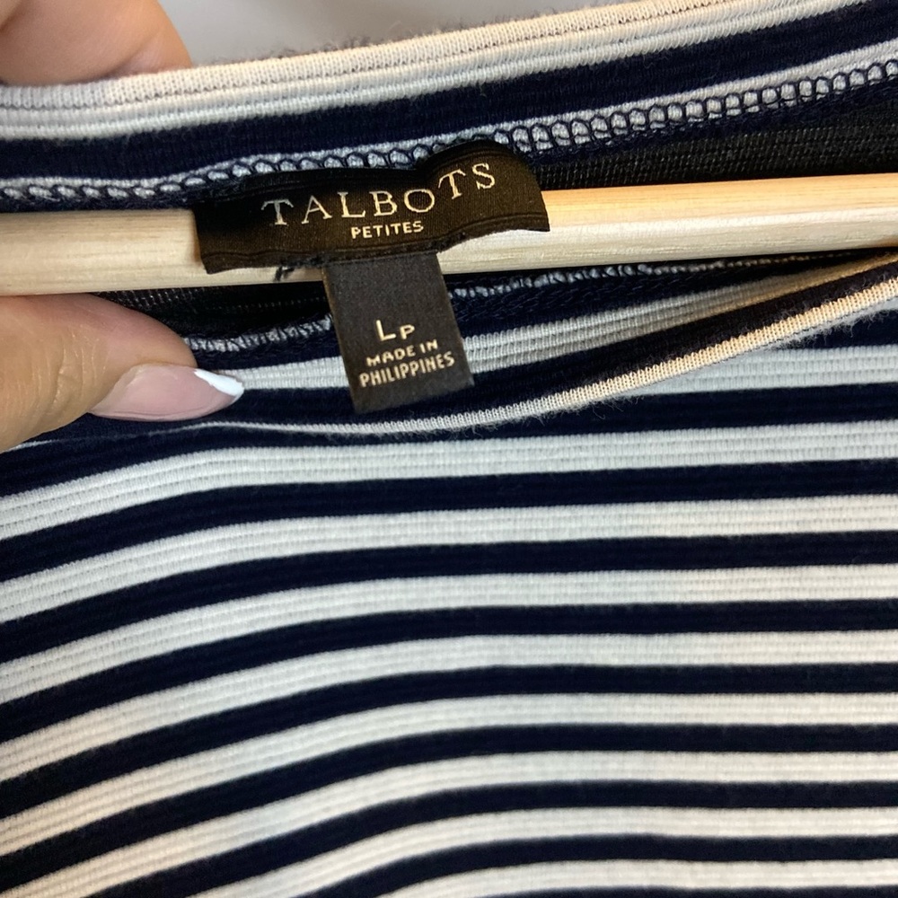 Talbots Top | Size LP - Picture 3 of 5